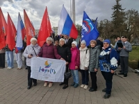 8 апреля обучающиеся и тренеры-преподаватели отделения «Северная ходьба» МБУДО СШОР «Юность» приняли участие в V патриотическом марафоне «Равнение на Знамя Победы».